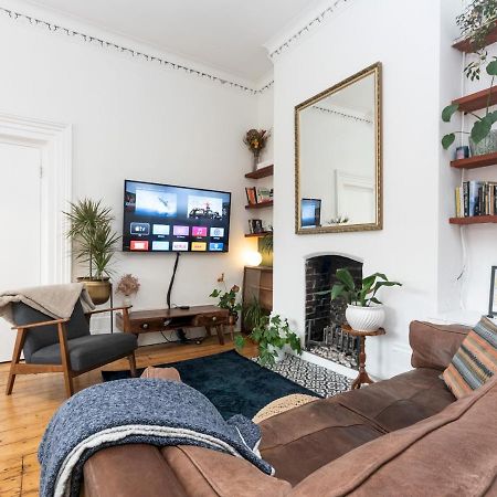 Pass The Keys Rustic And Quirky Flat In Charming Charlton Village Londra Dış mekan fotoğraf