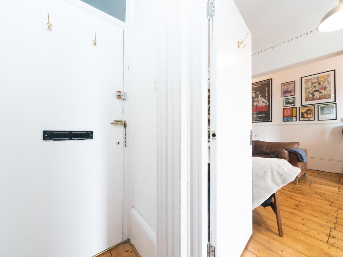Pass The Keys Rustic And Quirky Flat In Charming Charlton Village Londra Dış mekan fotoğraf