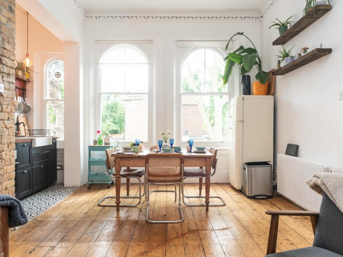 Pass The Keys Rustic And Quirky Flat In Charming Charlton Village Londra Dış mekan fotoğraf