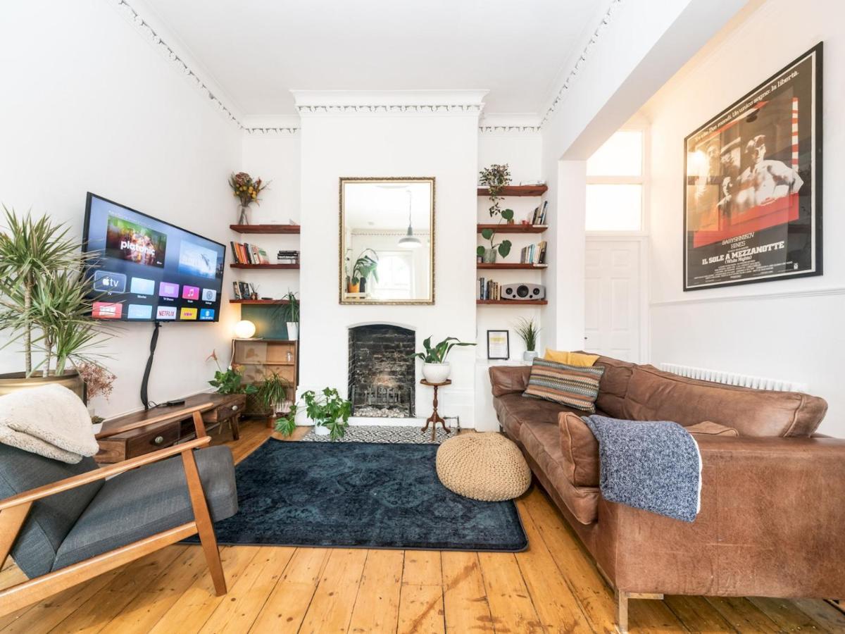 Pass The Keys Rustic And Quirky Flat In Charming Charlton Village Londra Dış mekan fotoğraf
