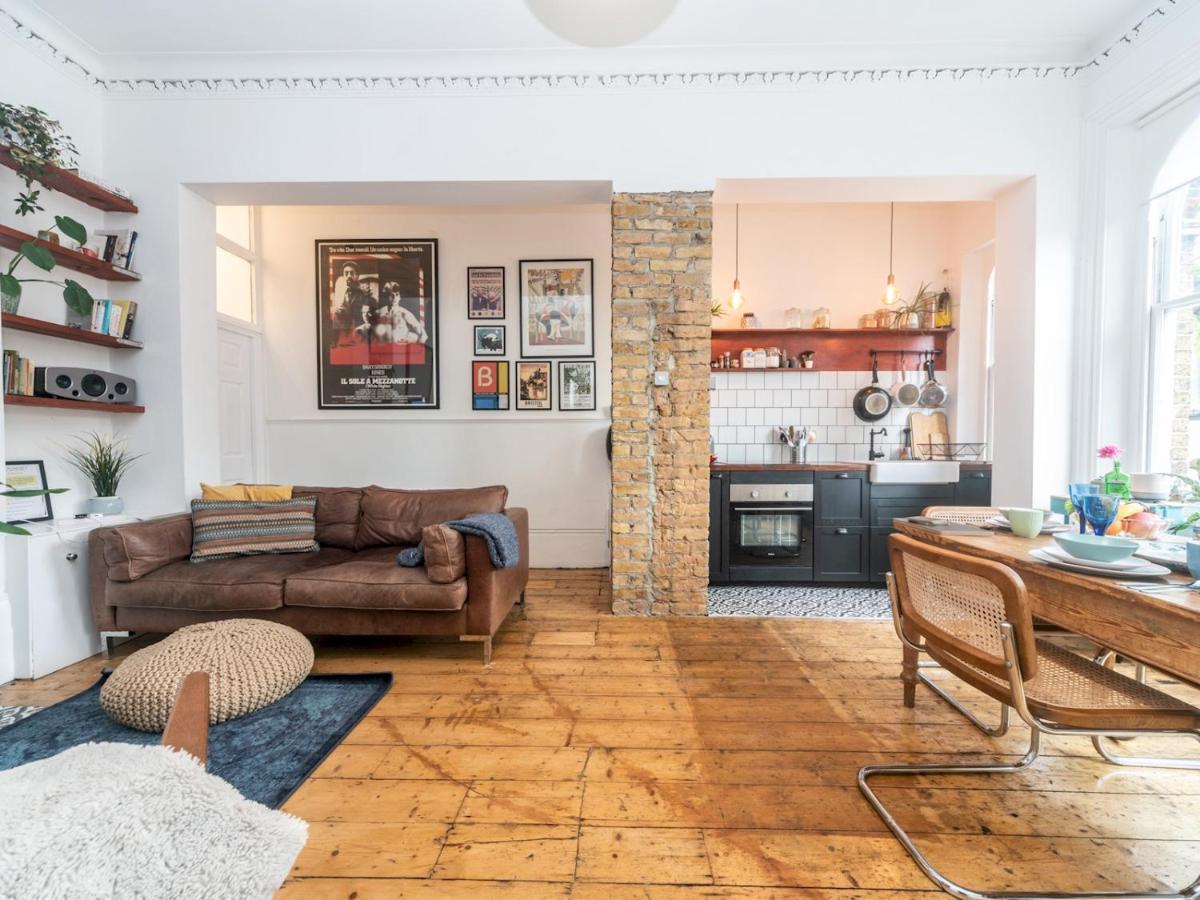 Pass The Keys Rustic And Quirky Flat In Charming Charlton Village Londra Dış mekan fotoğraf