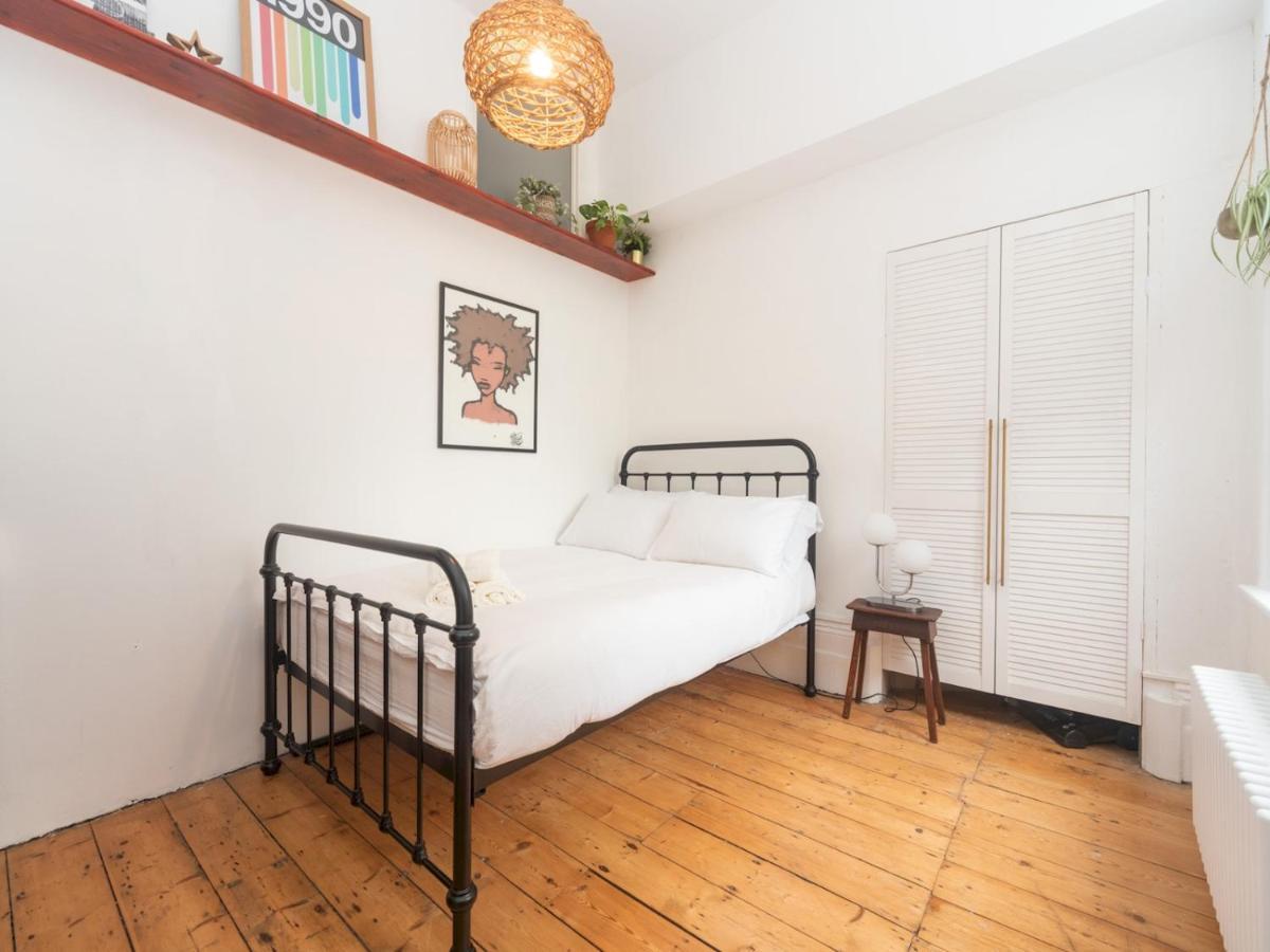 Pass The Keys Rustic And Quirky Flat In Charming Charlton Village Londra Dış mekan fotoğraf