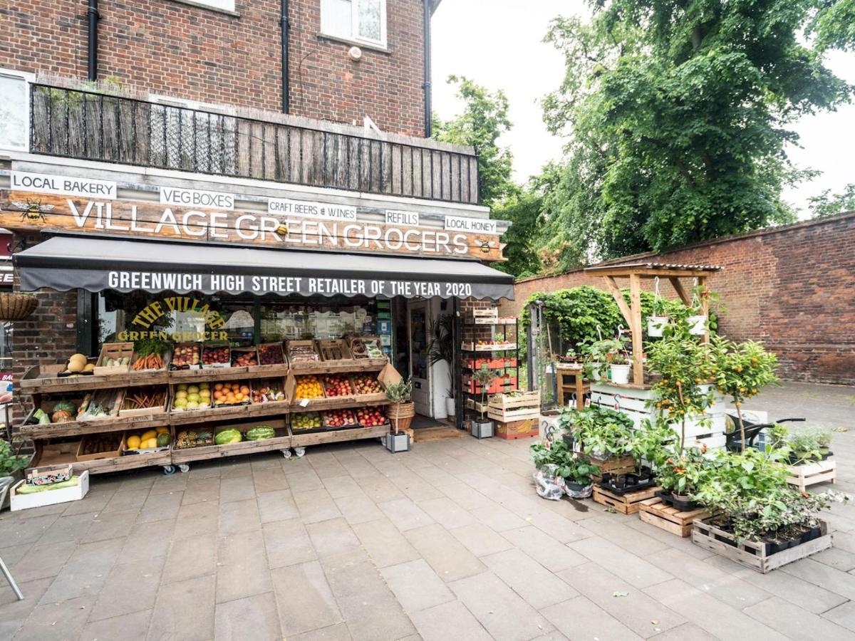 Pass The Keys Rustic And Quirky Flat In Charming Charlton Village Londra Dış mekan fotoğraf